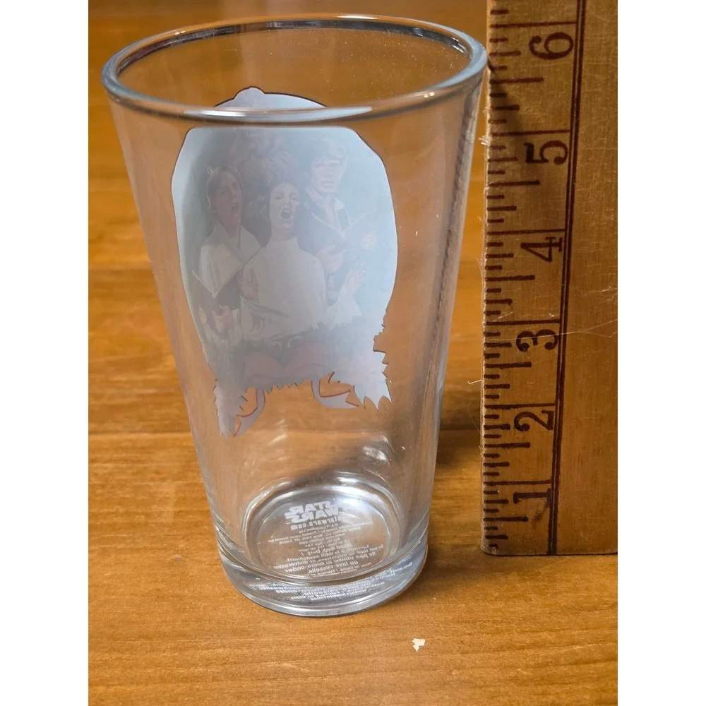 Star Wars Christmas Caroling Pint Glass Han Leia Luke Chewbacca 16oz Glass